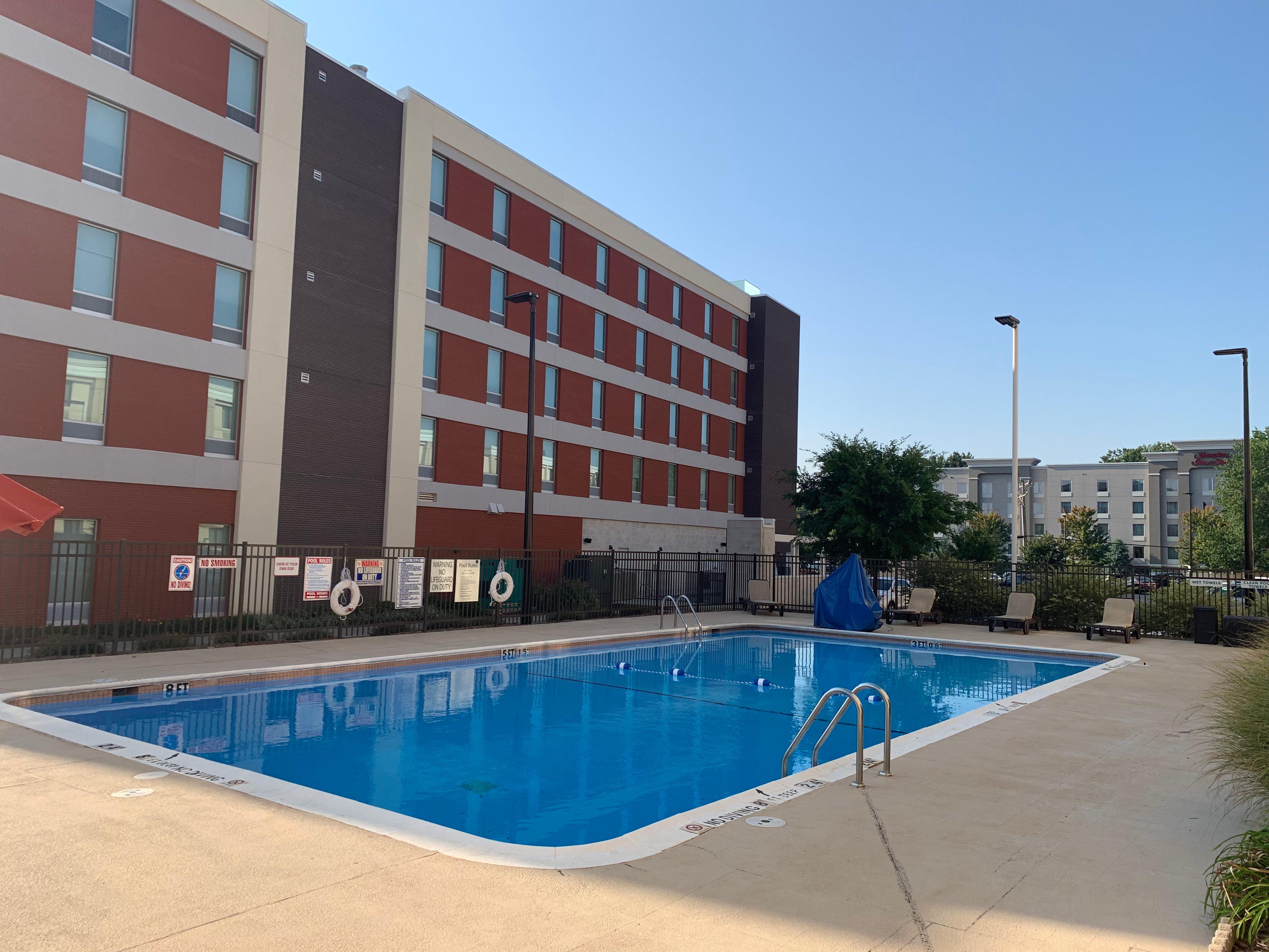 Hotel Doubletree By Hilton Charlotte Airport Esterno foto