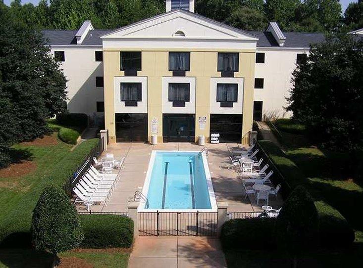 Hotel Doubletree By Hilton Charlotte Airport Esterno foto
